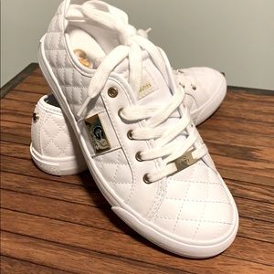 G by Guess white fashion sneakers